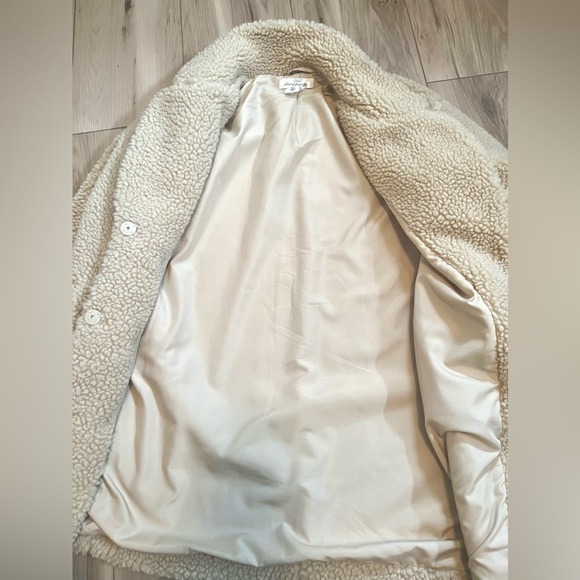 Cream sherpa coat - Picture 3 of 5